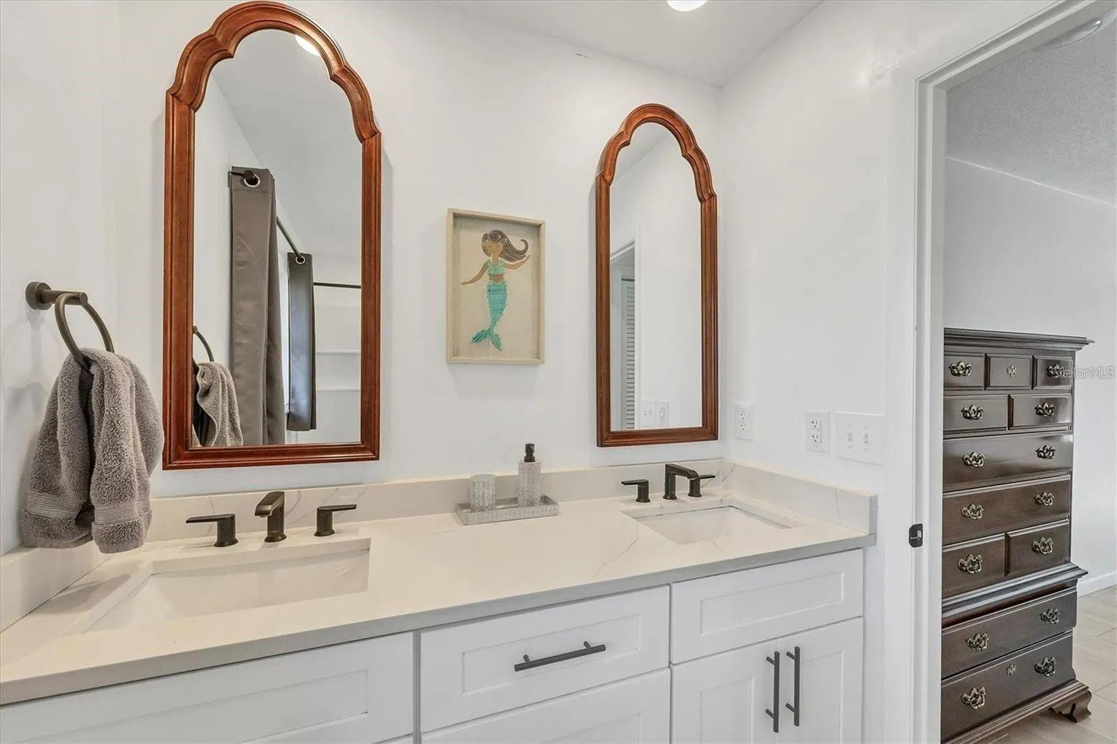 GULF GATE WOODS - Residential Lease