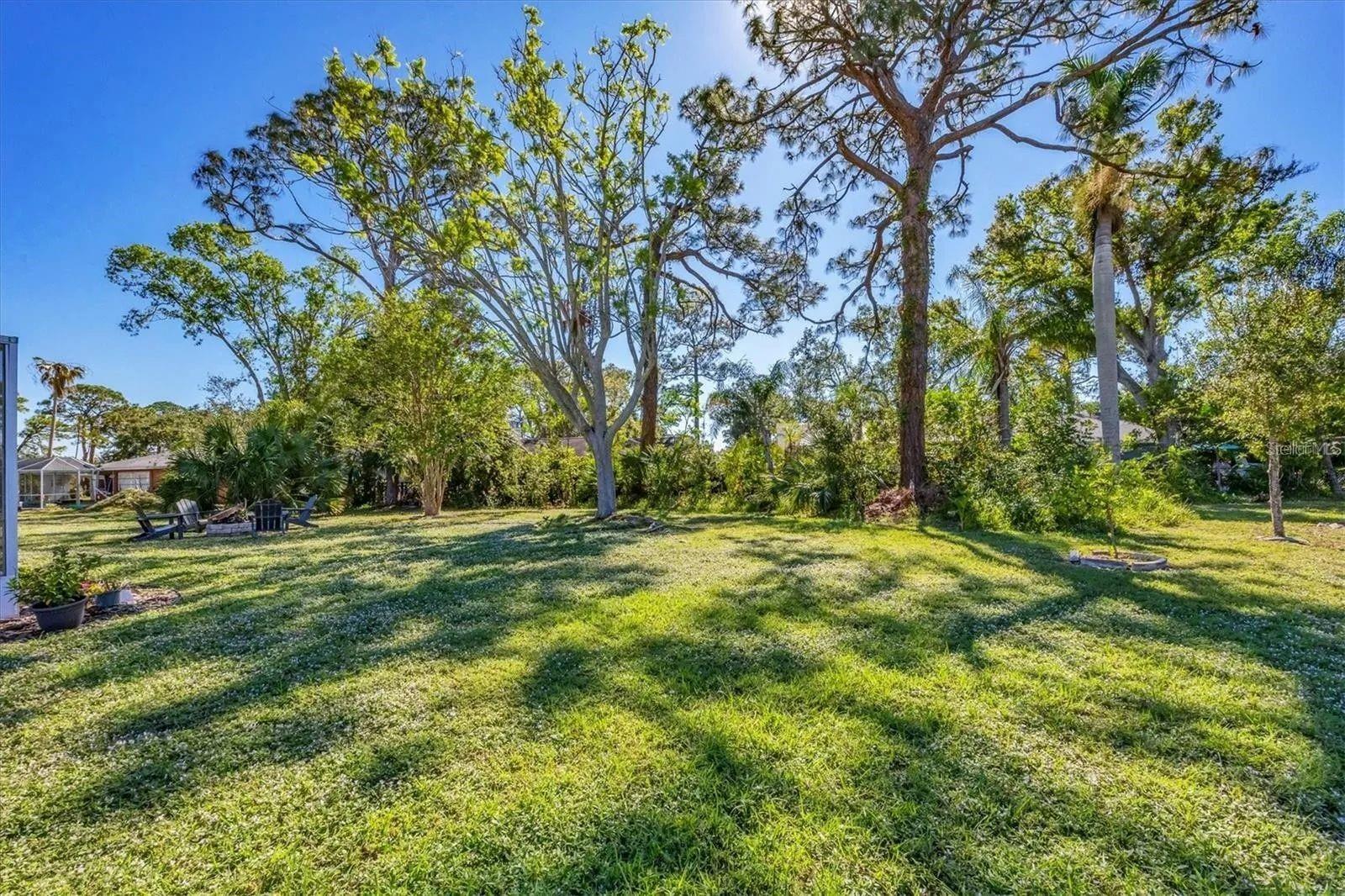 GULF GATE WOODS - Residential Lease