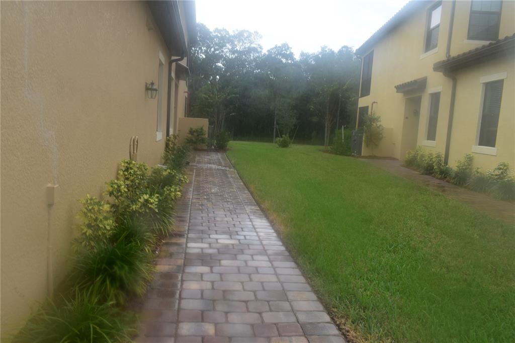COACH HOMES 3/GRAN PARADISO PH - Residential Lease