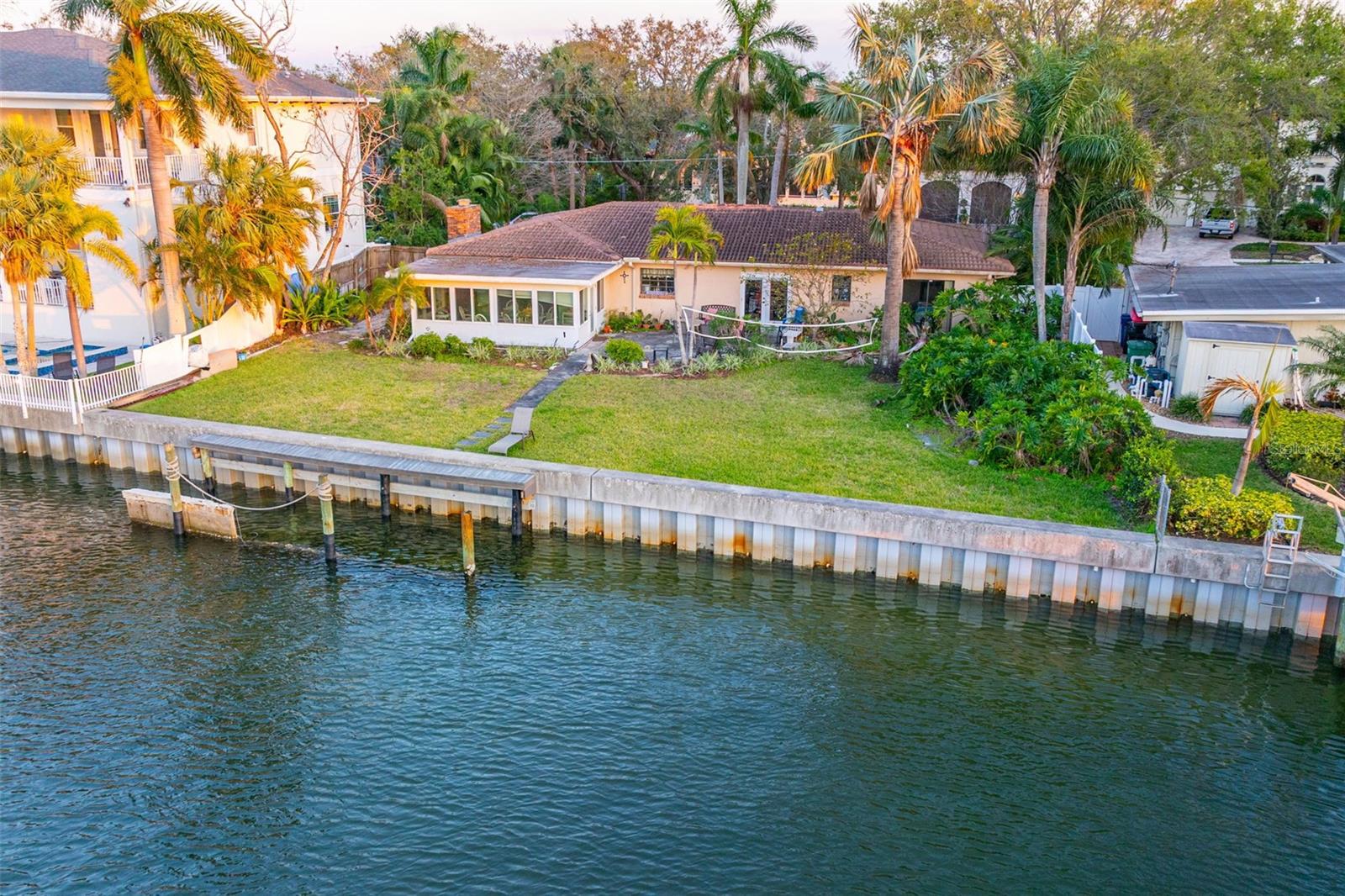 BAYSHORE ESTATES 4 - Land