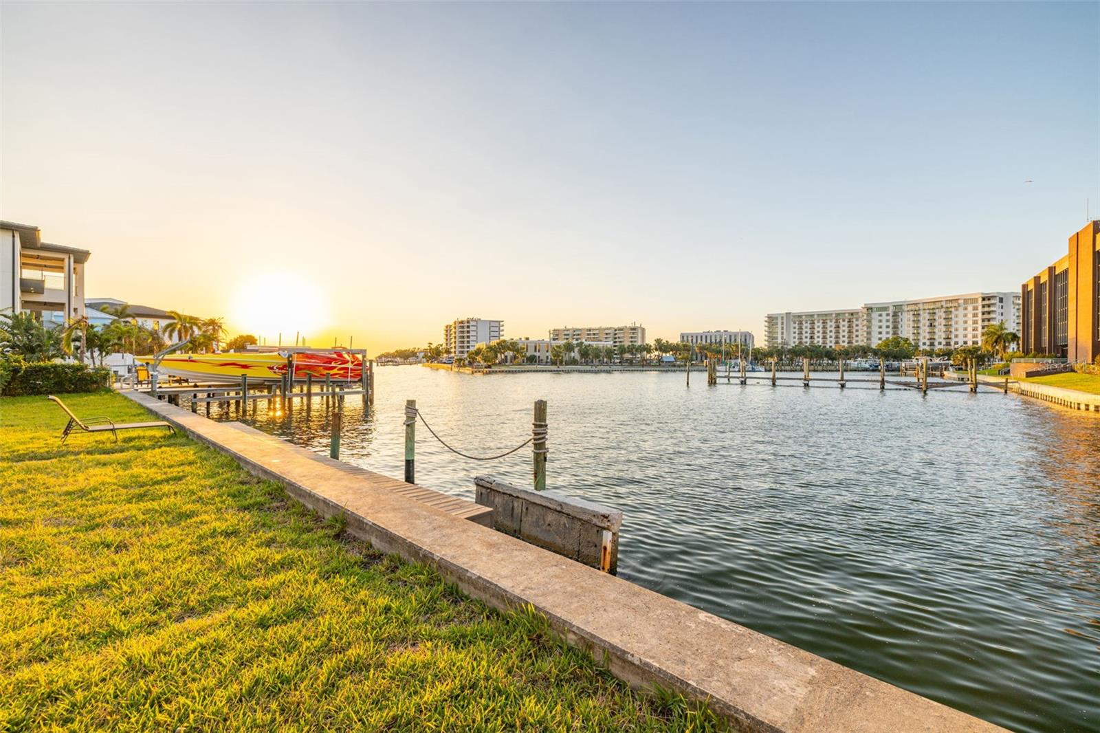 BAYSHORE ESTATES 4 - Land