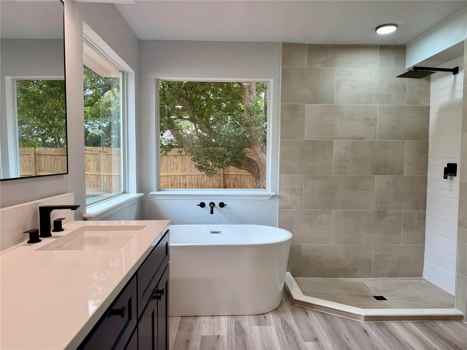 ALAFAYA WOODS PH 22 - Residential