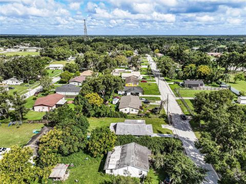 A home in BARTOW