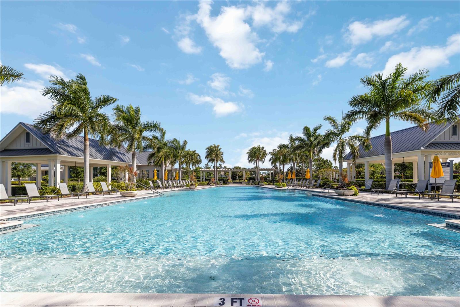 LAKEHOUSE COVE/WATERSIDE PH 4 - Residential