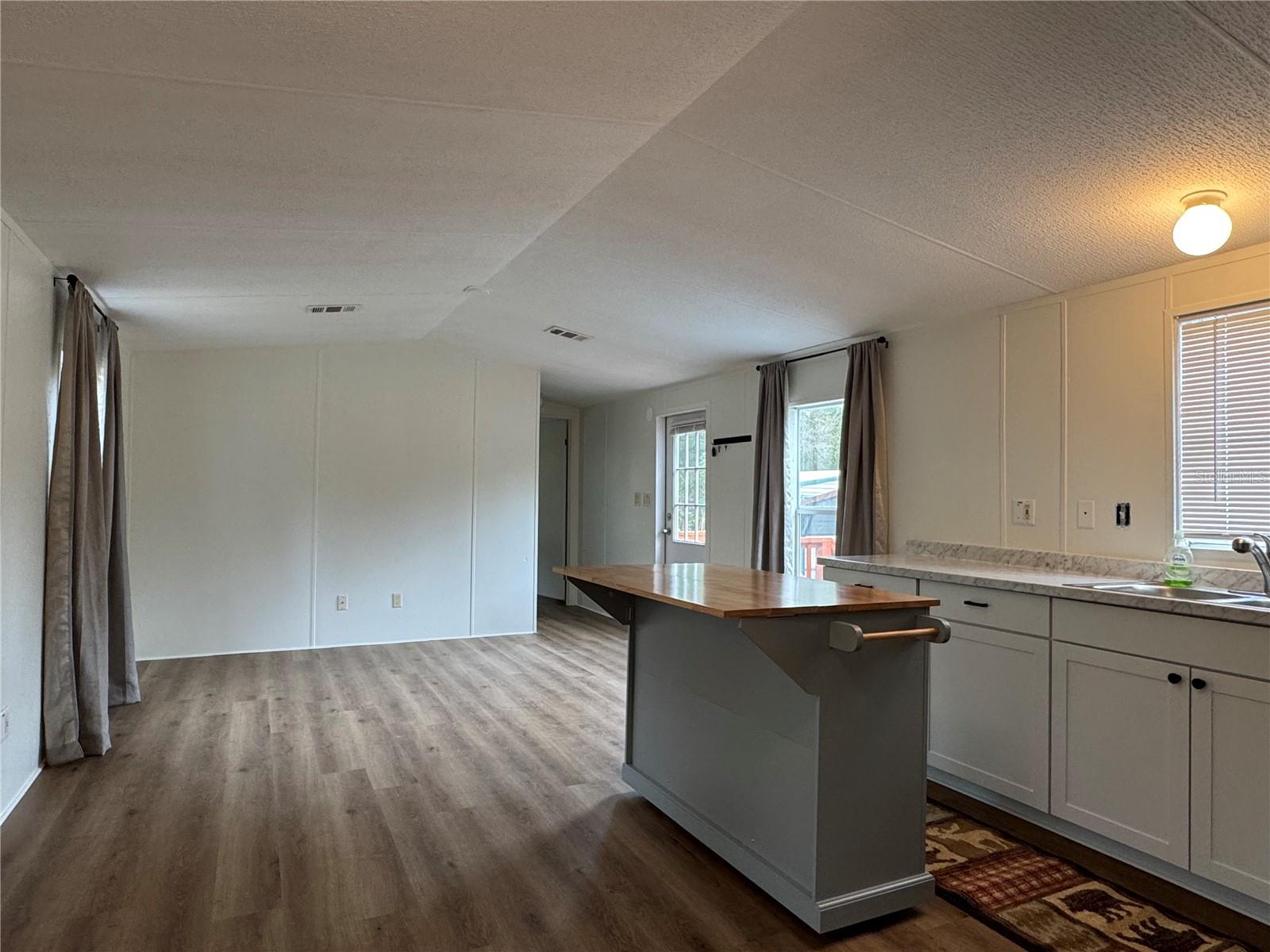 THREE RIVERS ESTATE - Residential