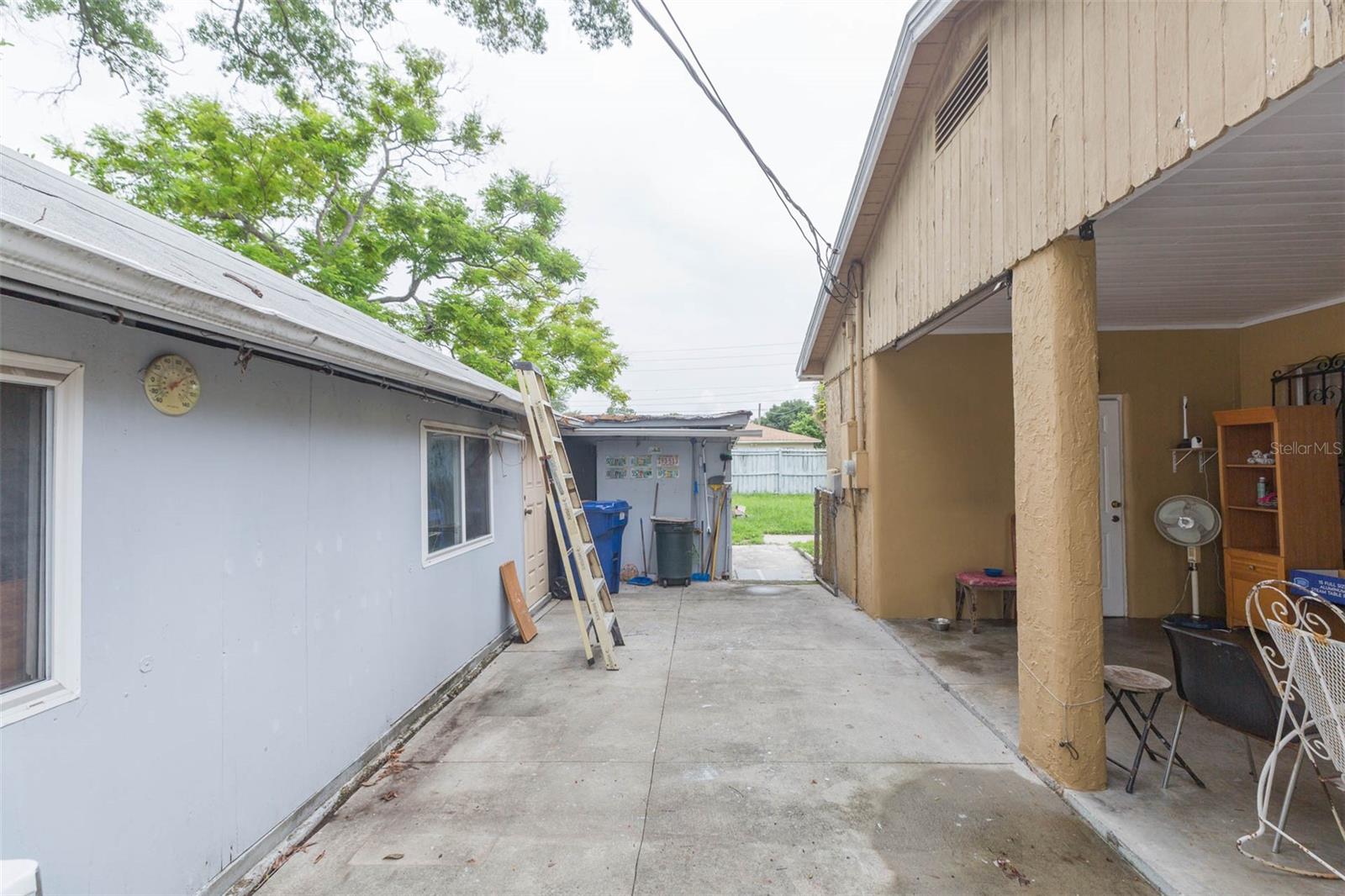 VILLA ST LOUIS - Residential