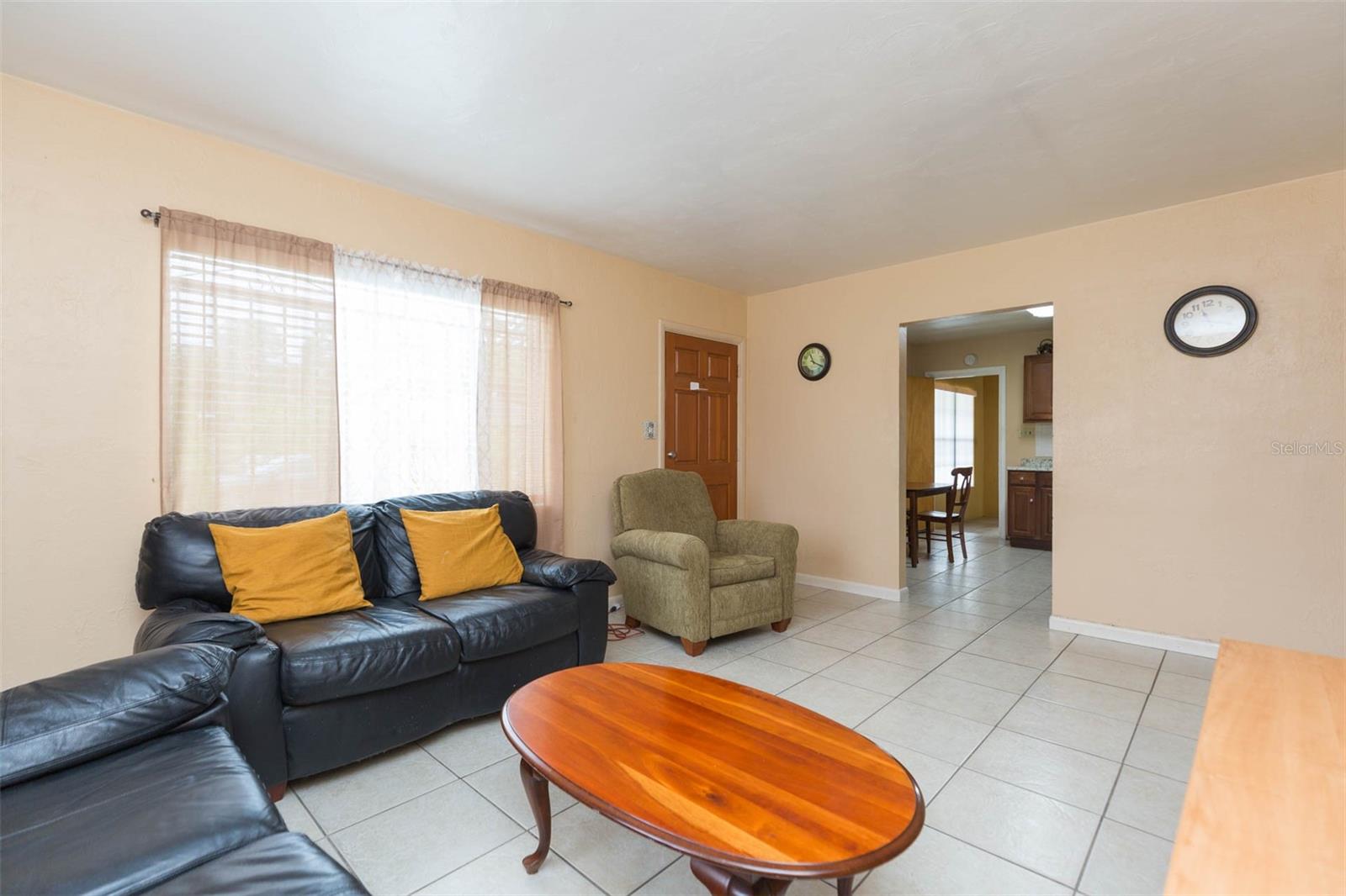 VILLA ST LOUIS - Residential