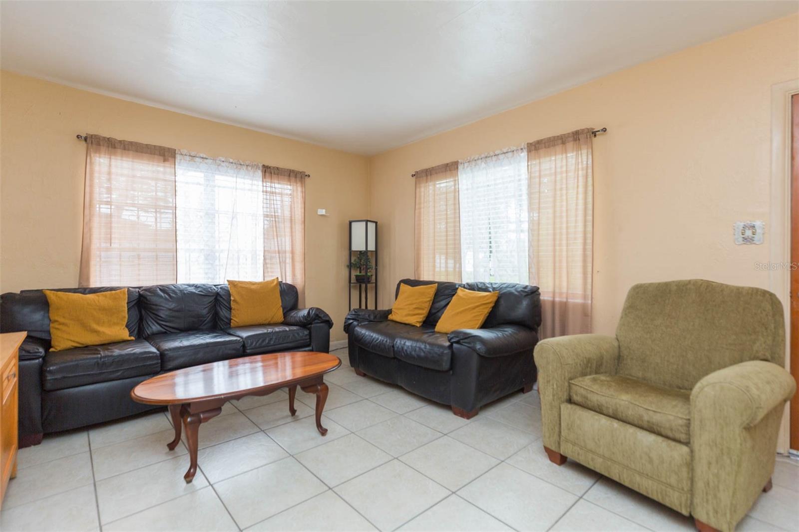 VILLA ST LOUIS - Residential