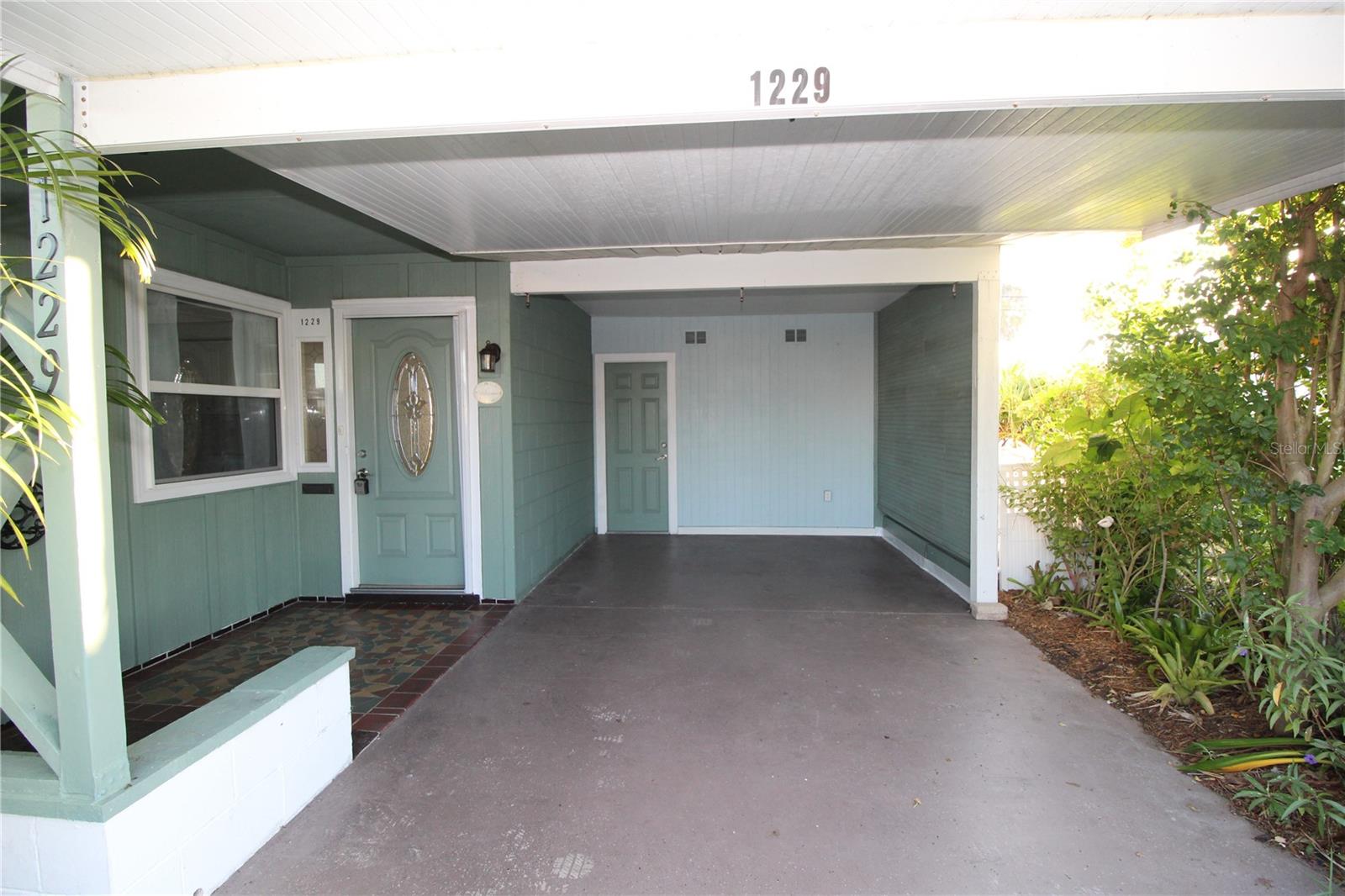 DEL WEBBS SUN CITY FLORIDA UN - Residential Lease