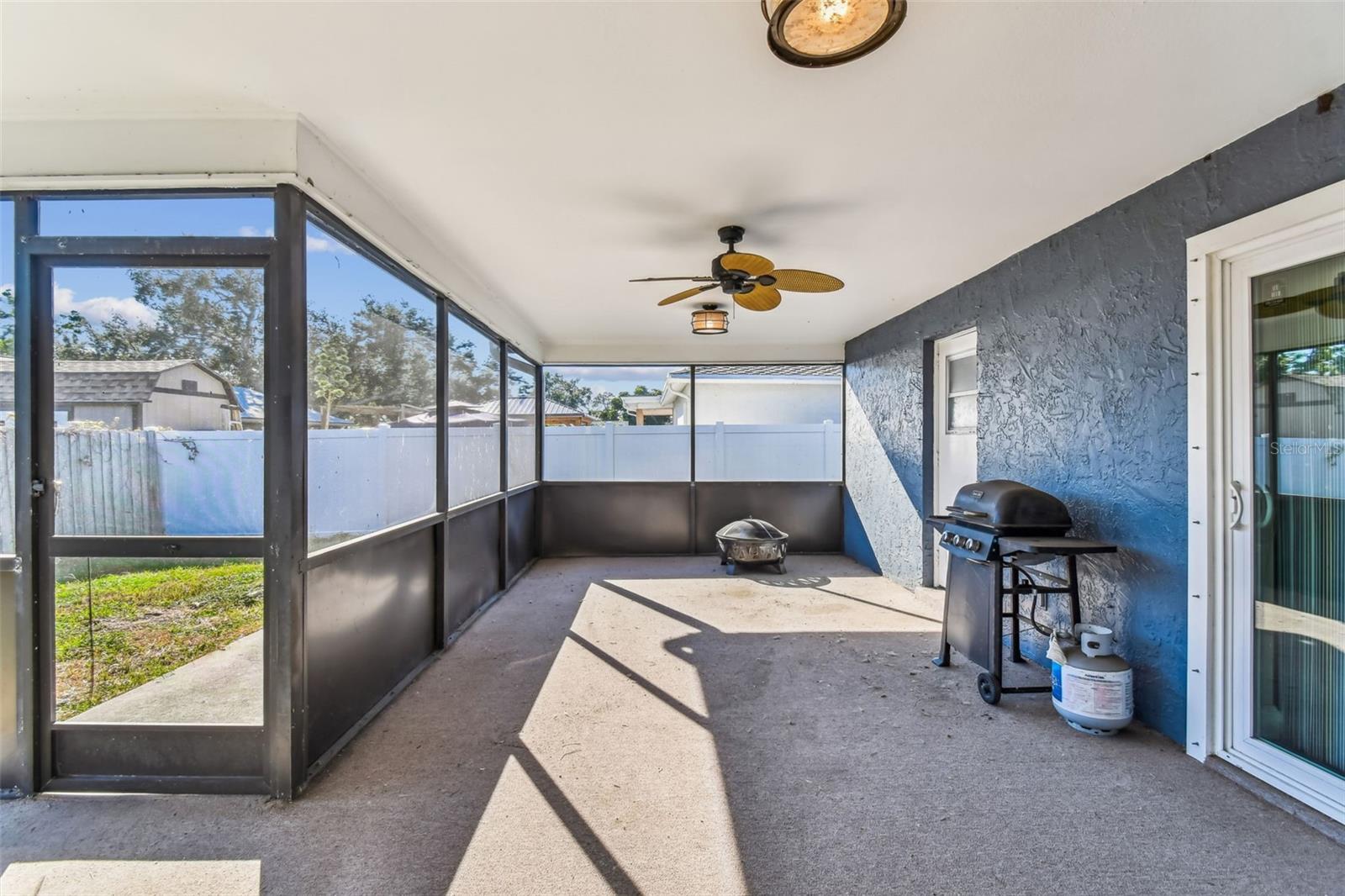 BLUE WATER COVE - Residential
