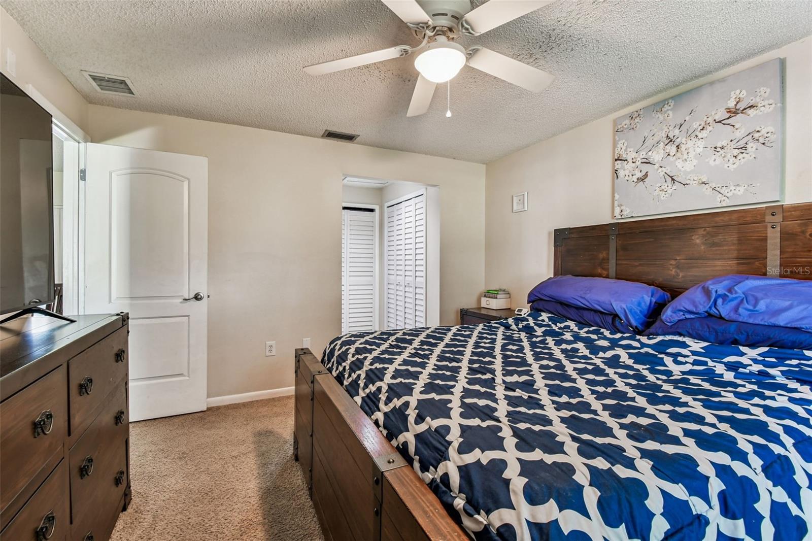 BLUE WATER COVE - Residential