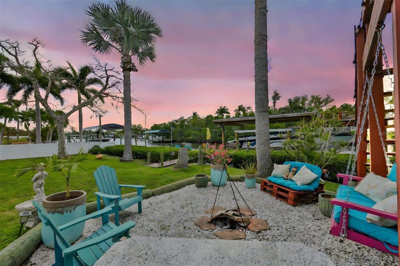 REPLAT OF BONAIRE BAYOU - Residential