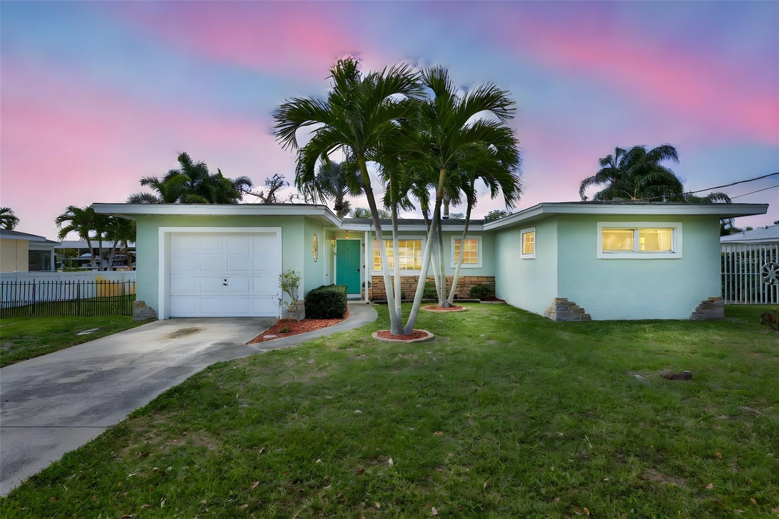 REPLAT OF BONAIRE BAYOU - Residential