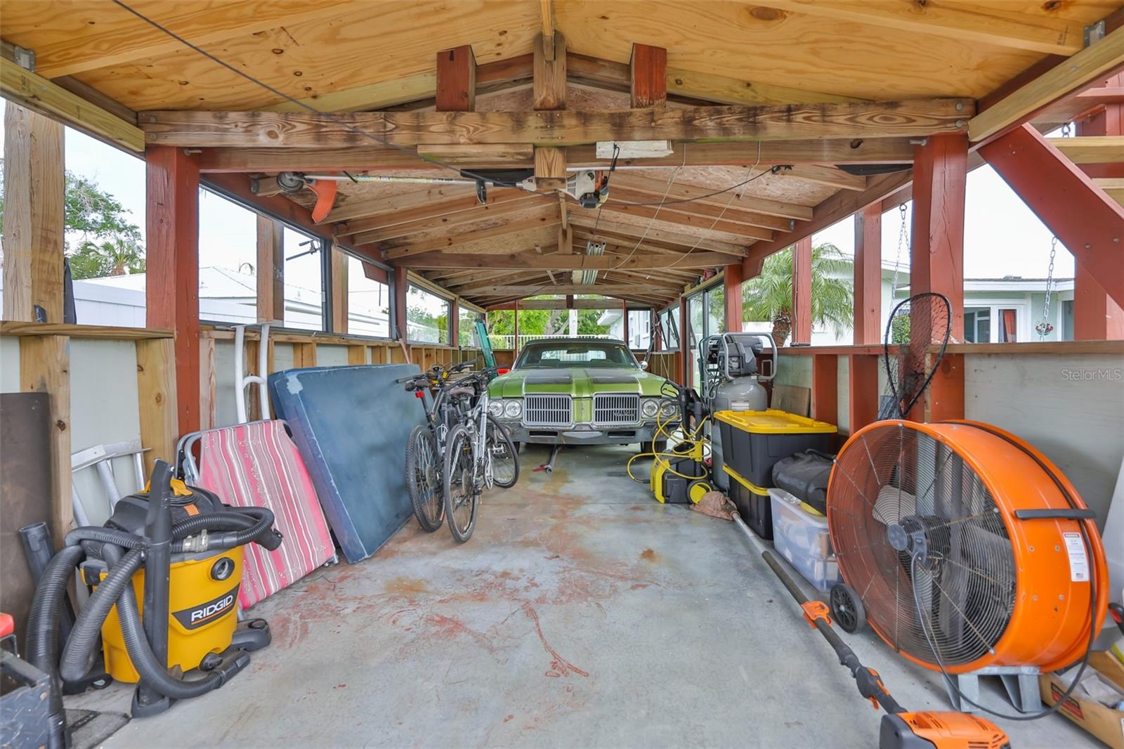 REPLAT OF BONAIRE BAYOU - Residential