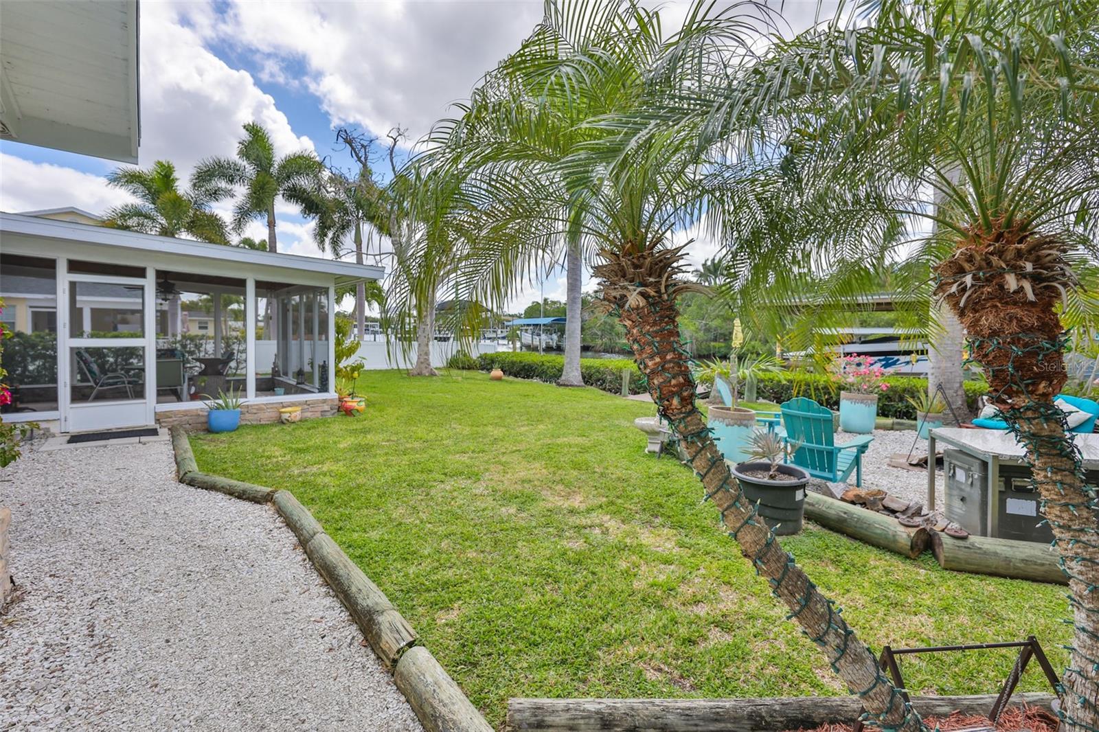 REPLAT OF BONAIRE BAYOU - Residential