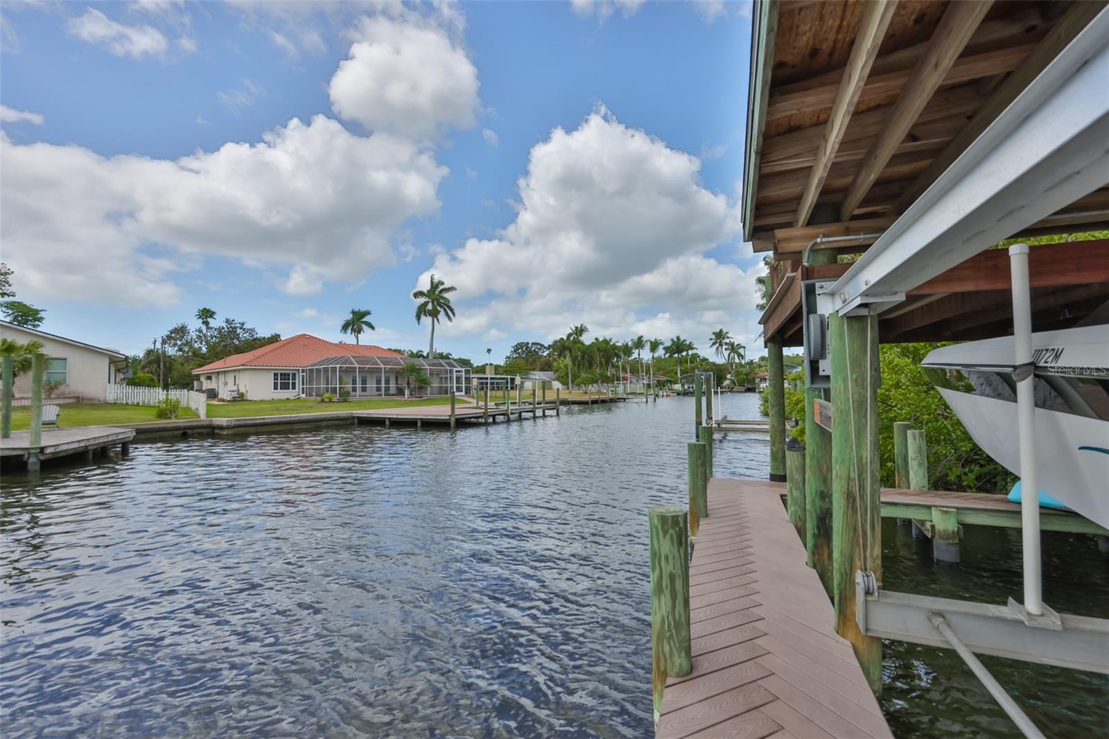 REPLAT OF BONAIRE BAYOU - Residential