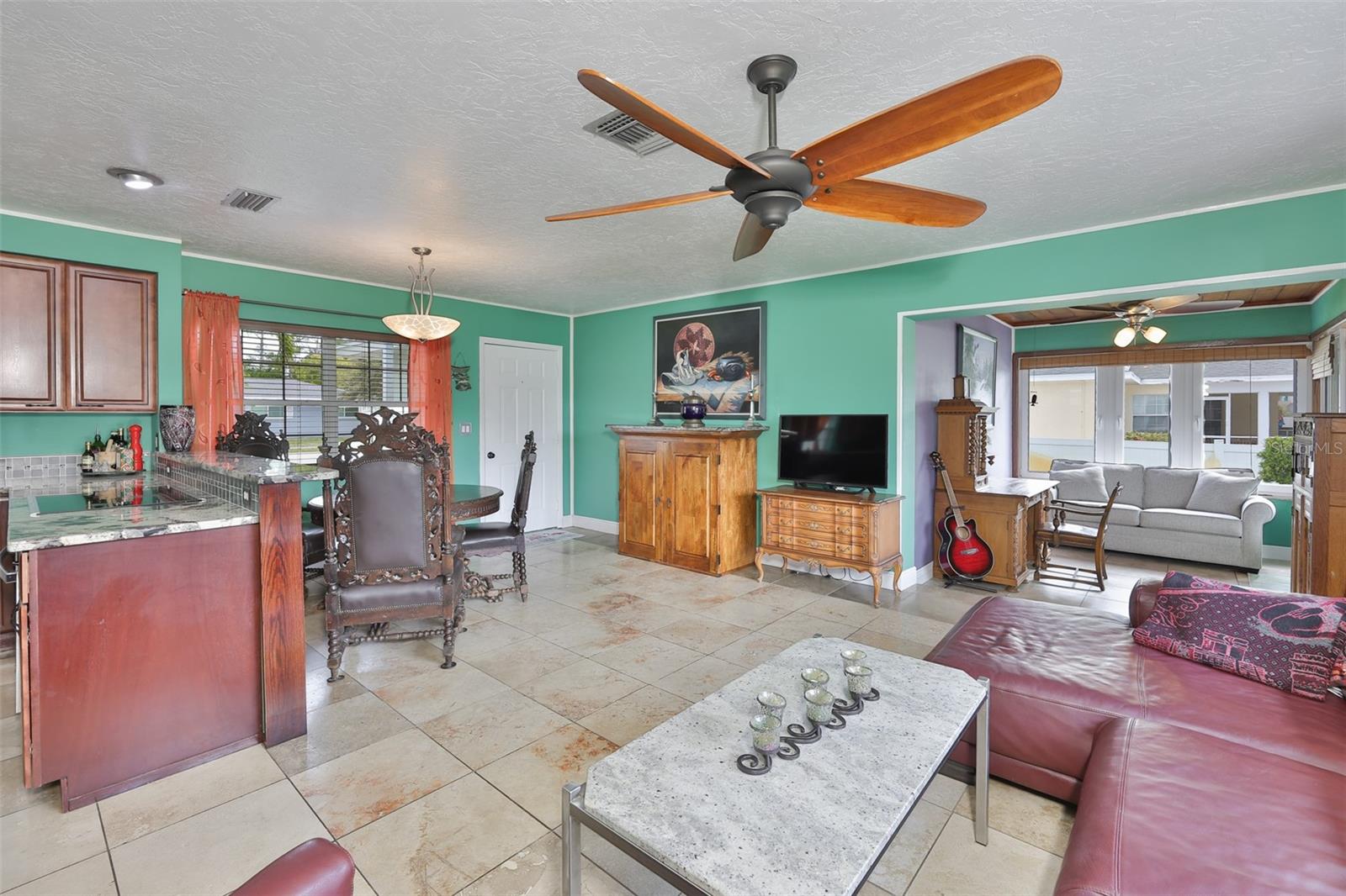 REPLAT OF BONAIRE BAYOU - Residential