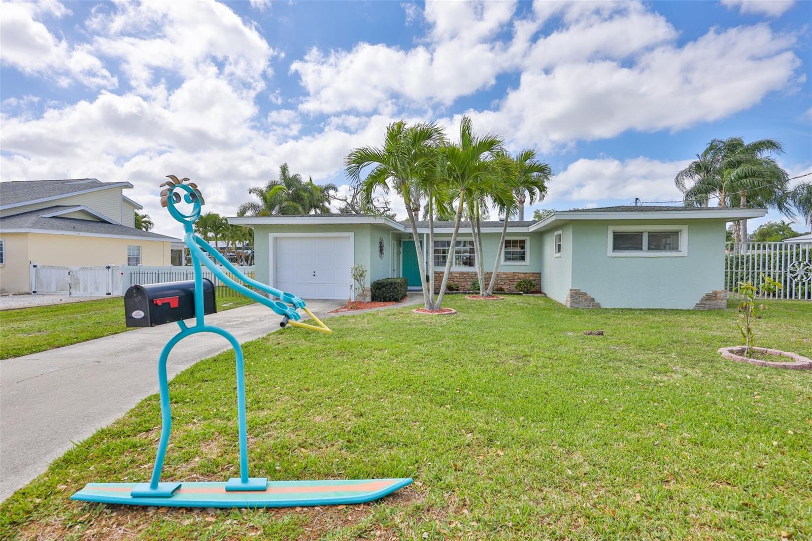 REPLAT OF BONAIRE BAYOU - Residential