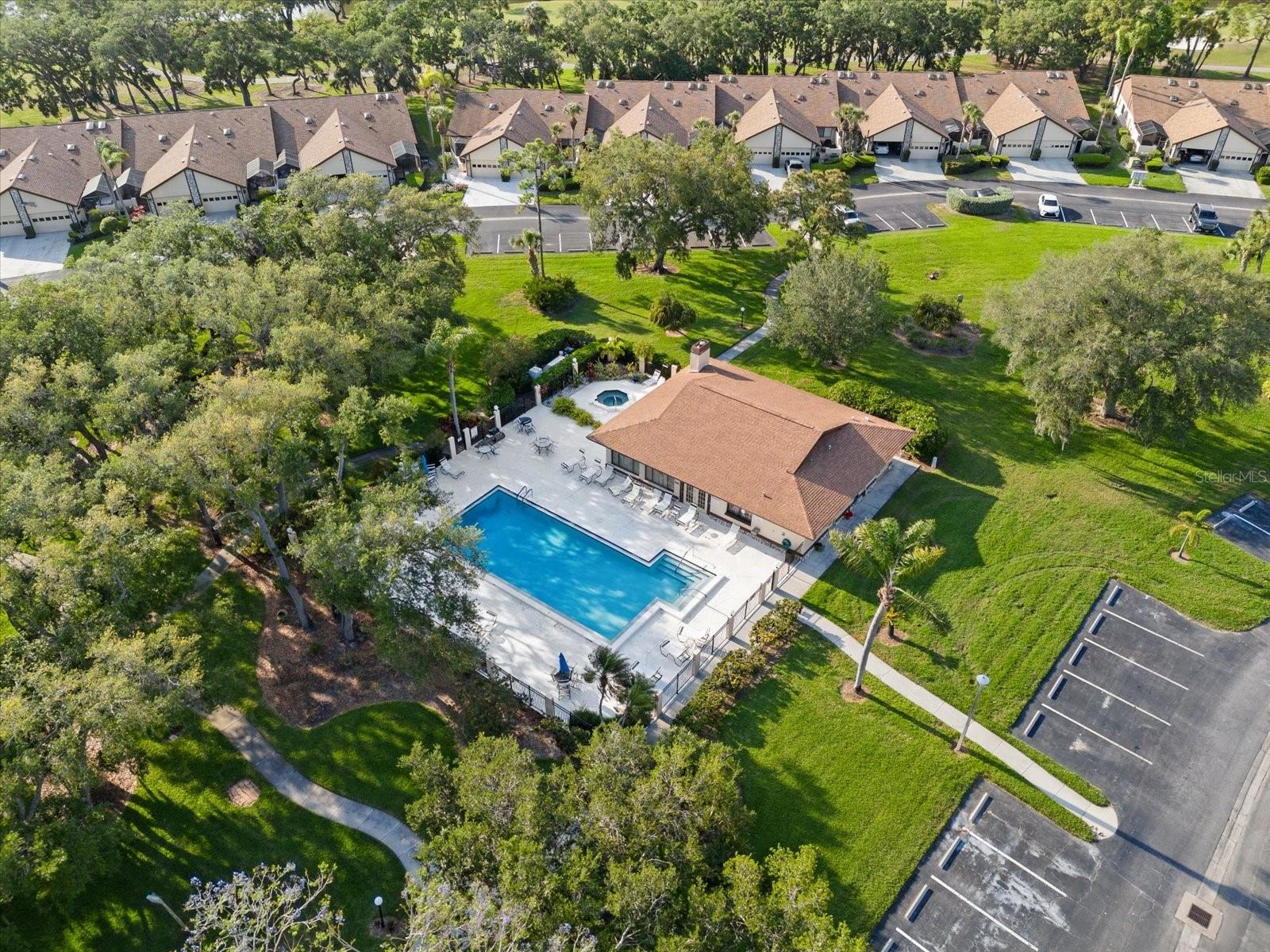 AVISTA OF PALM-AIRE - Residential Lease