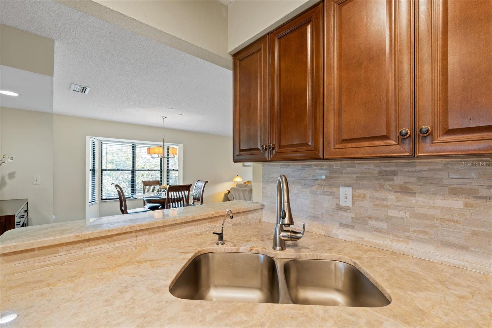 AVISTA OF PALM-AIRE - Residential Lease