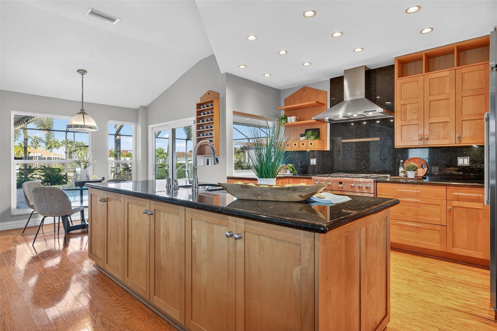 VENETIAN PLACE SUB - Residential