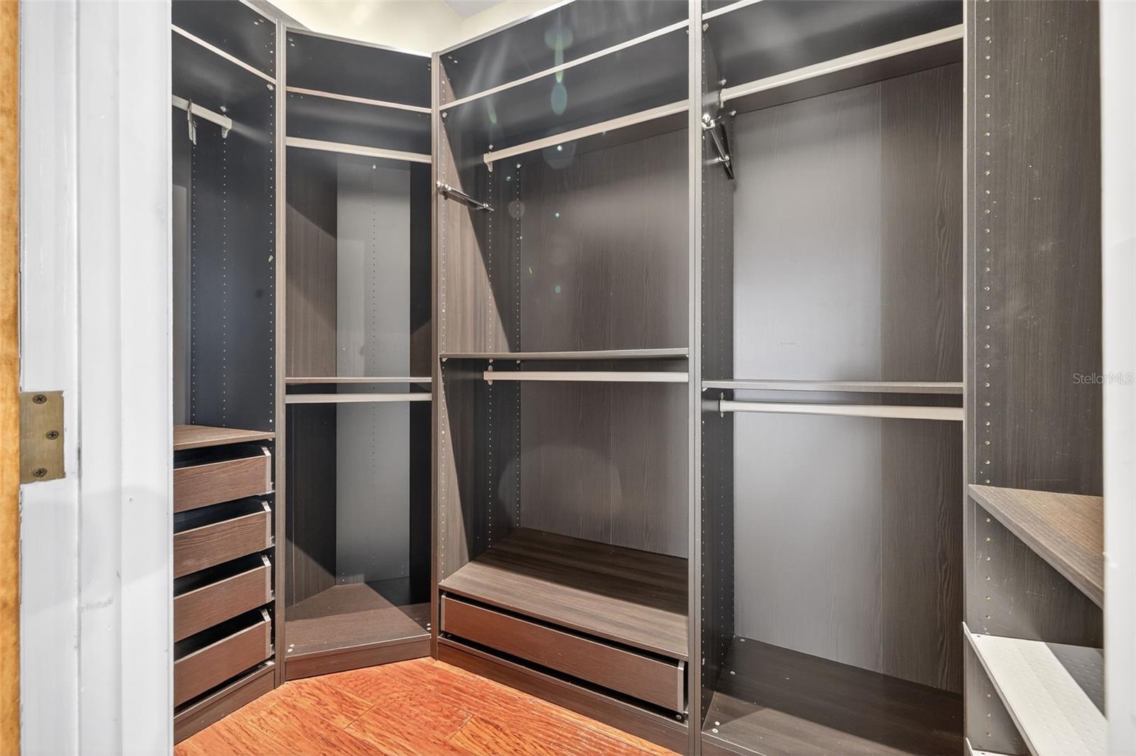 VENETIAN PLACE SUB - Residential