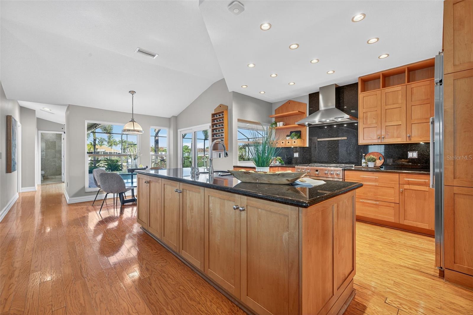 VENETIAN PLACE SUB - Residential