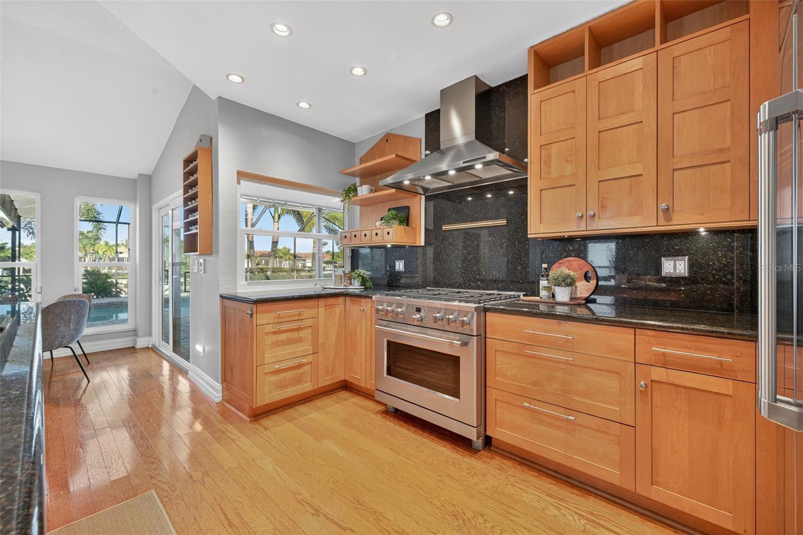 VENETIAN PLACE SUB - Residential