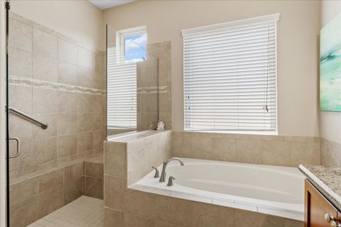 Tiny photo for 187 Balmy Coast Road, Groveland, FL 34736 (MLS # G5112413)