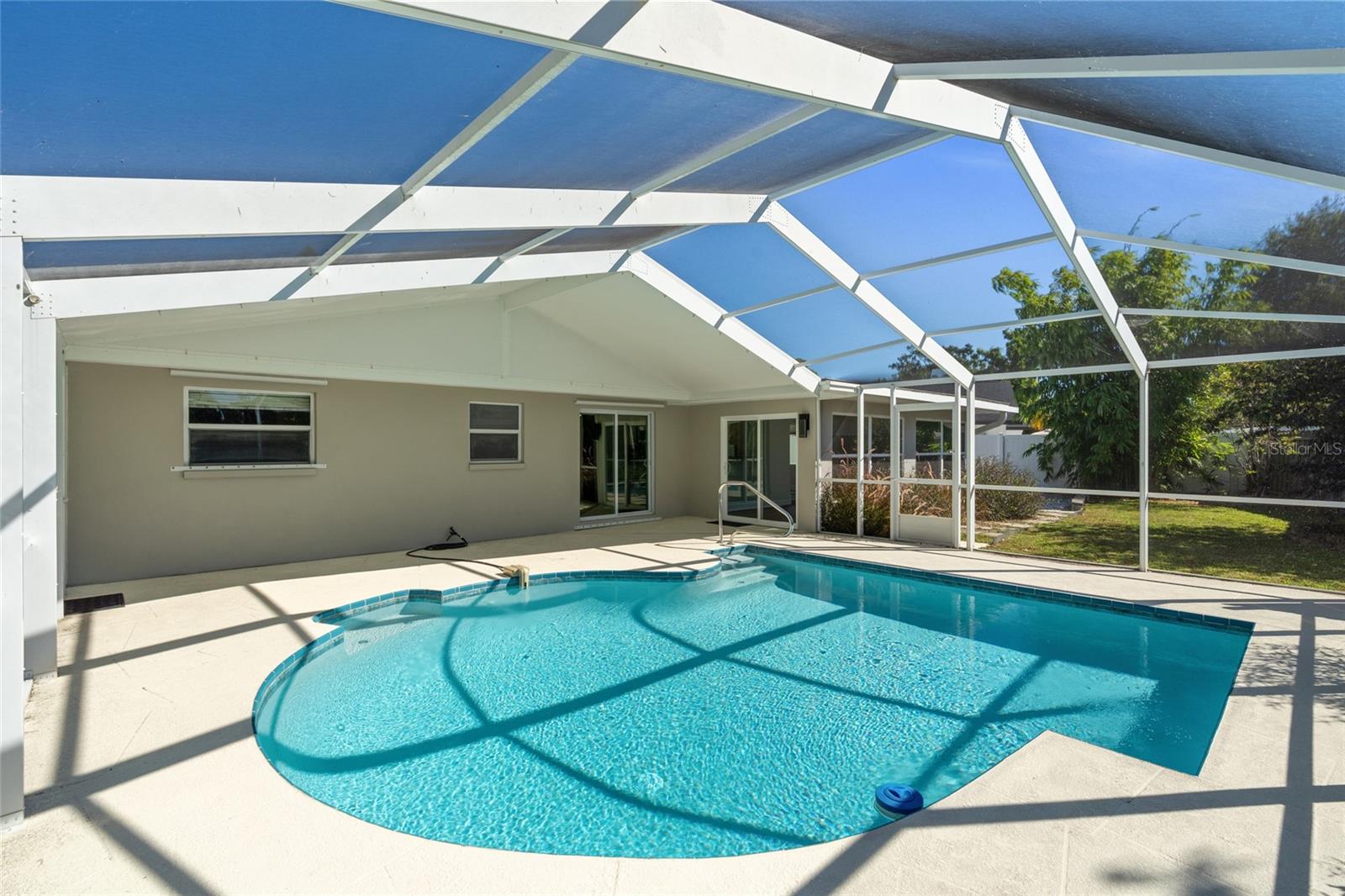 IMPERIAL GROVES - Residential