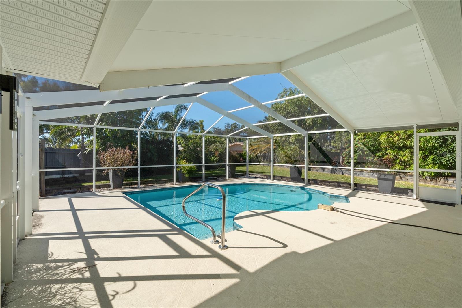 IMPERIAL GROVES - Residential