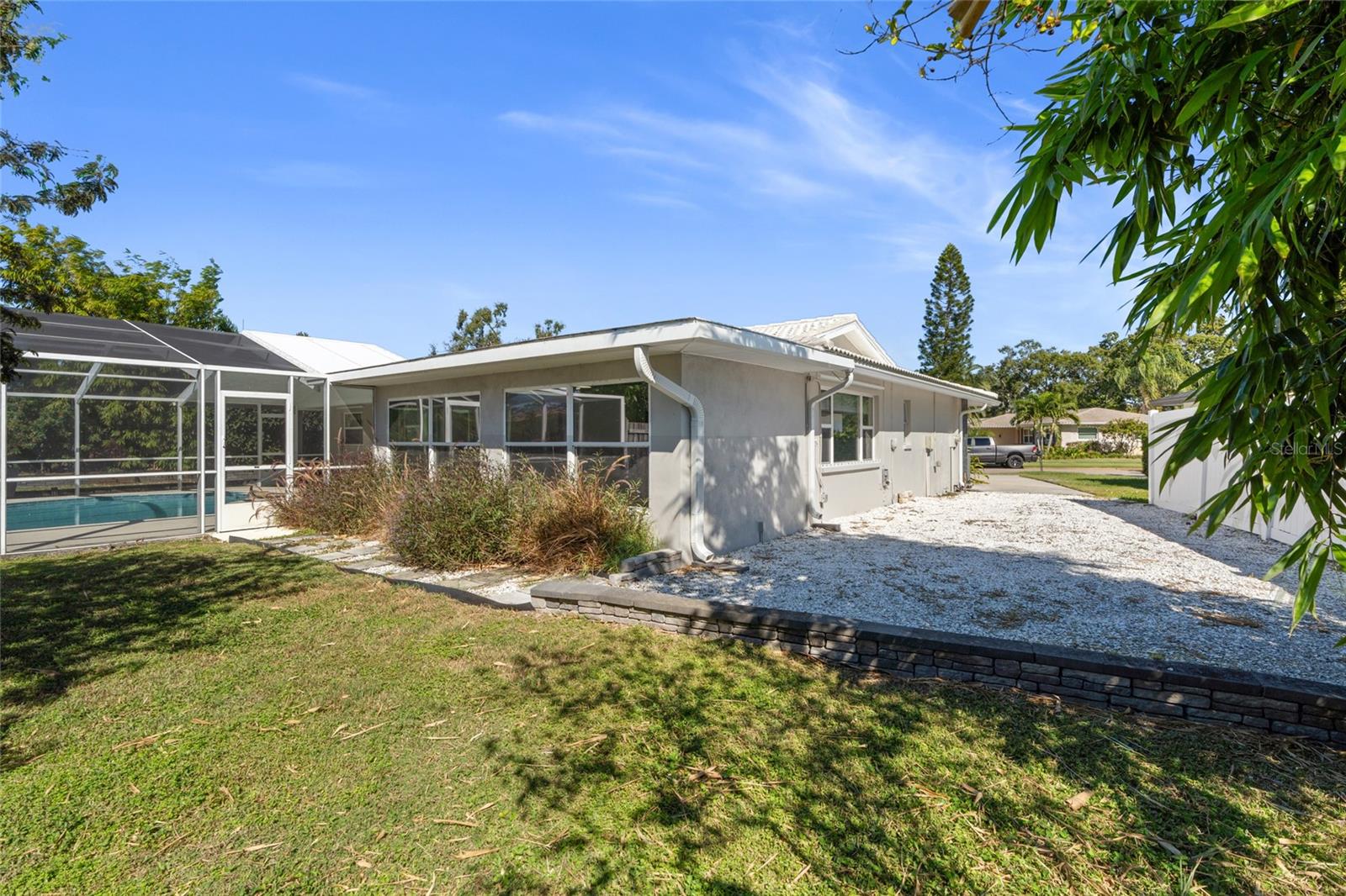 IMPERIAL GROVES - Residential