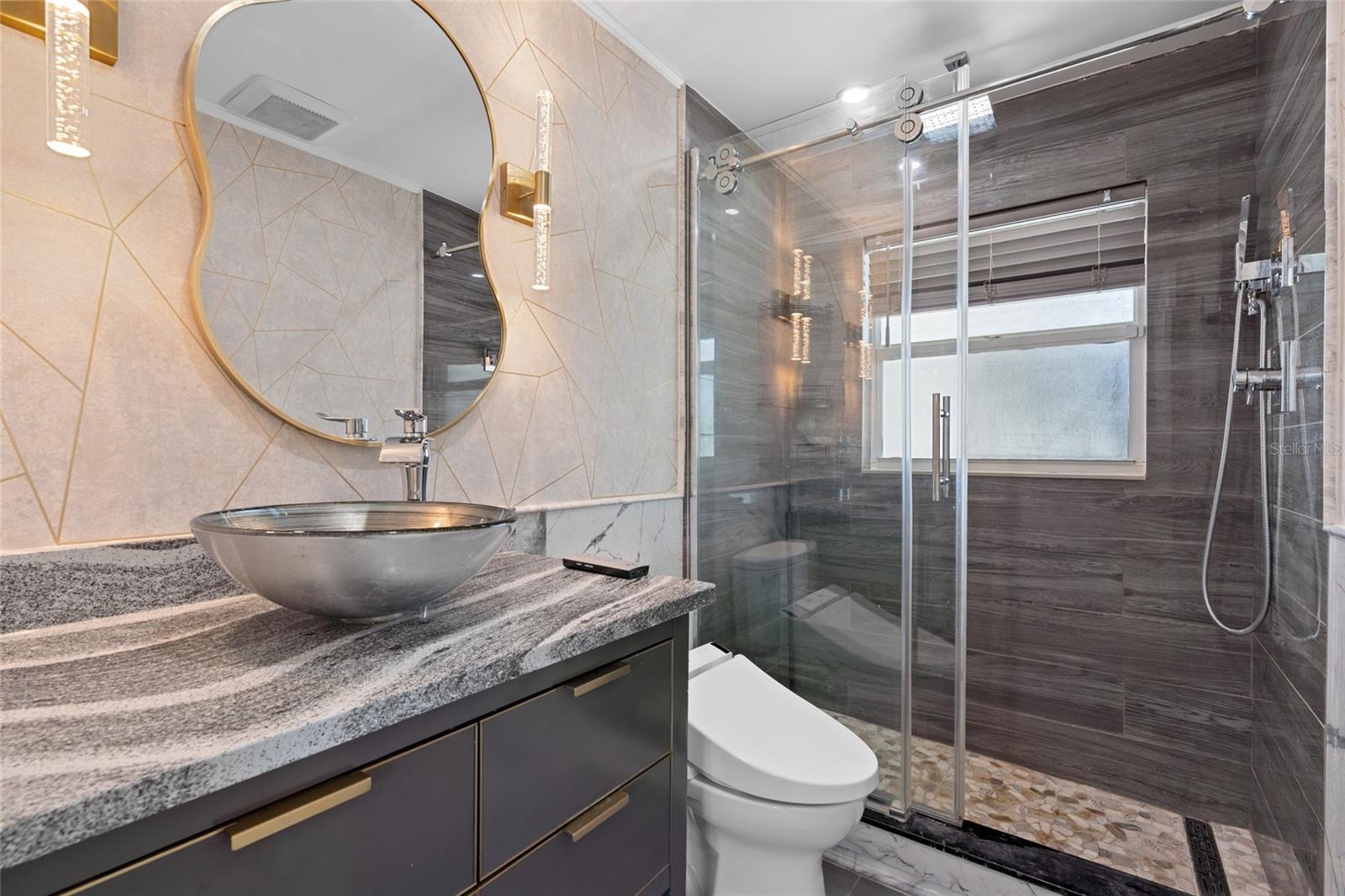 IMPERIAL GROVES - Residential