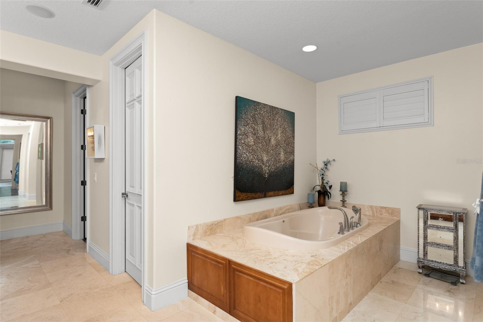 CHAINE DU LAC - Residential