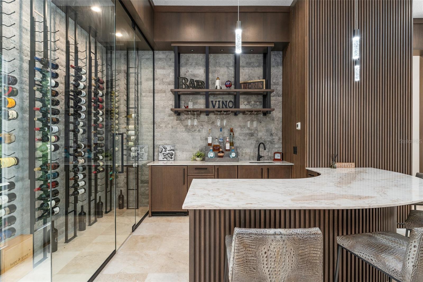 CHAINE DU LAC - Residential