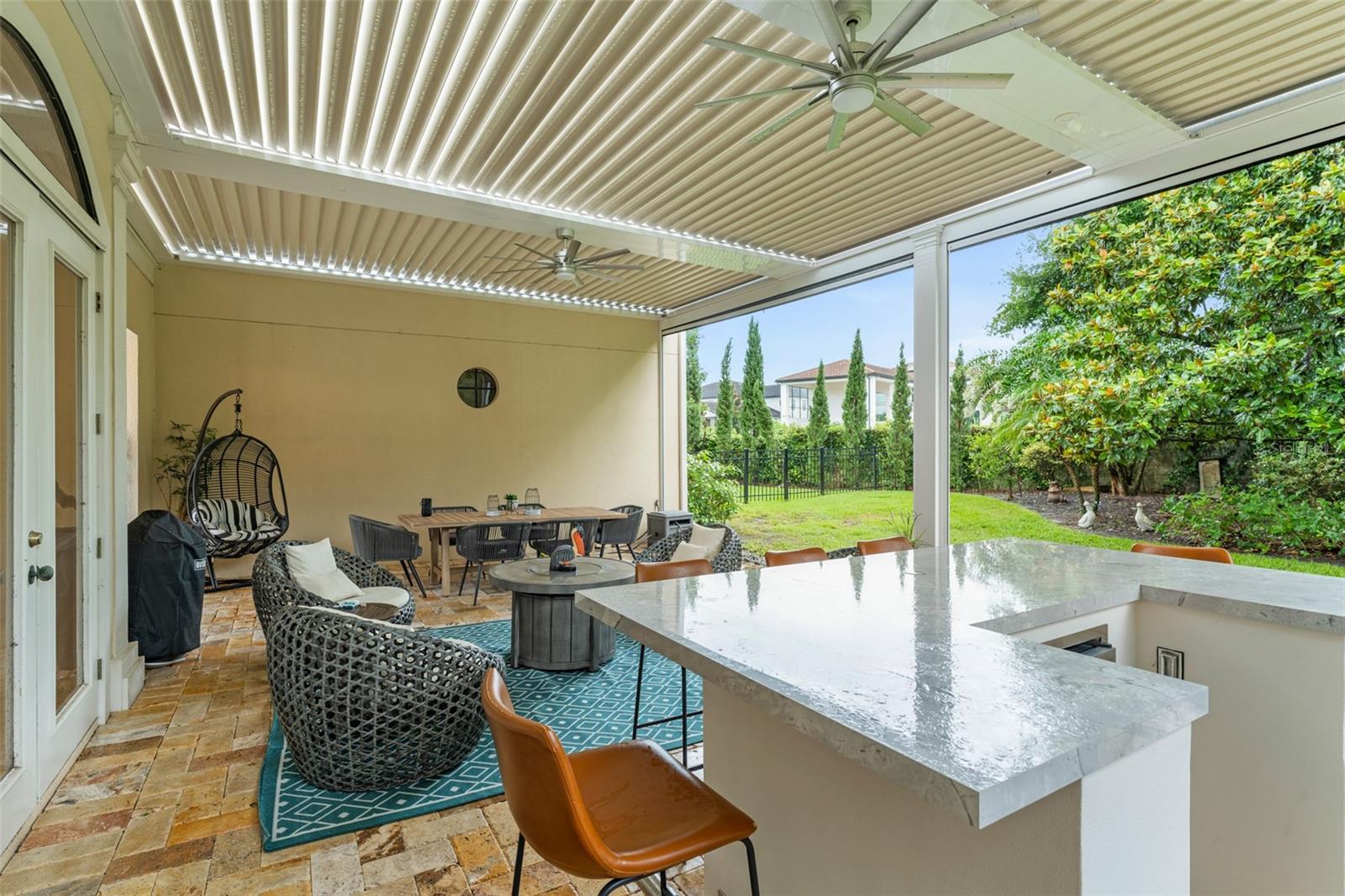 CHAINE DU LAC - Residential