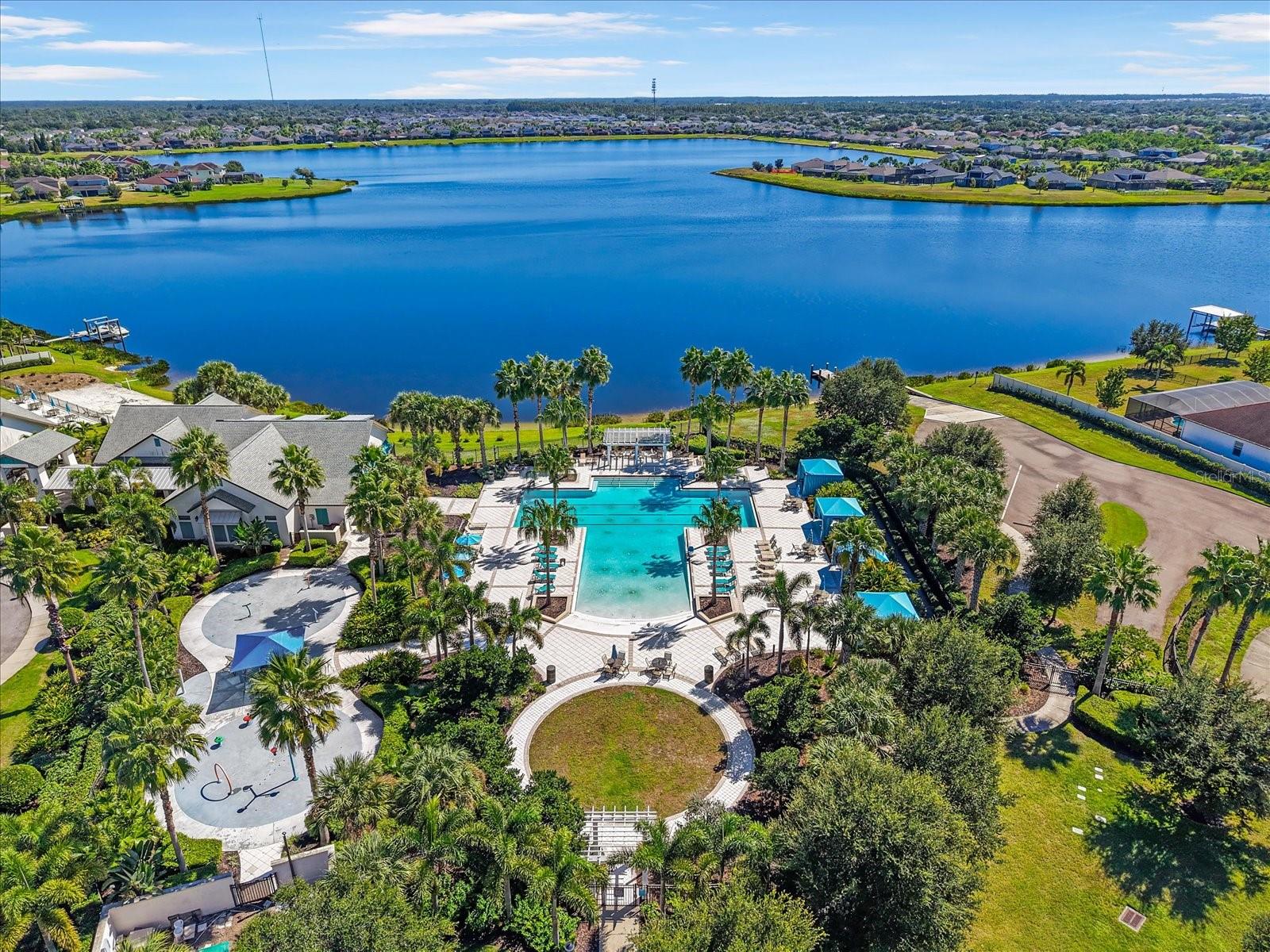 LUCAYA LAKE CLUB PH 4B - Residential
