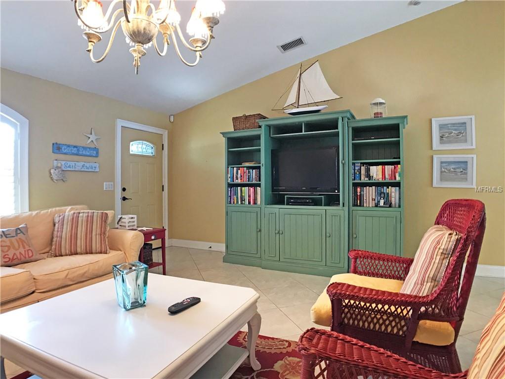 COLONIAL TERRACE - Residential Lease