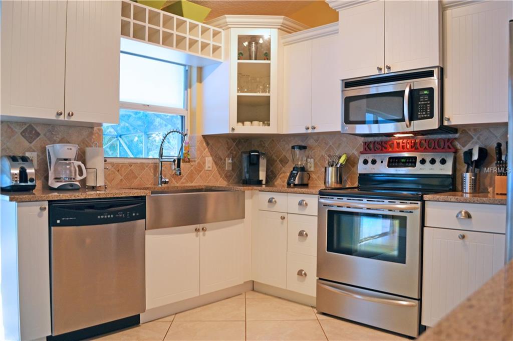 COLONIAL TERRACE - Residential Lease