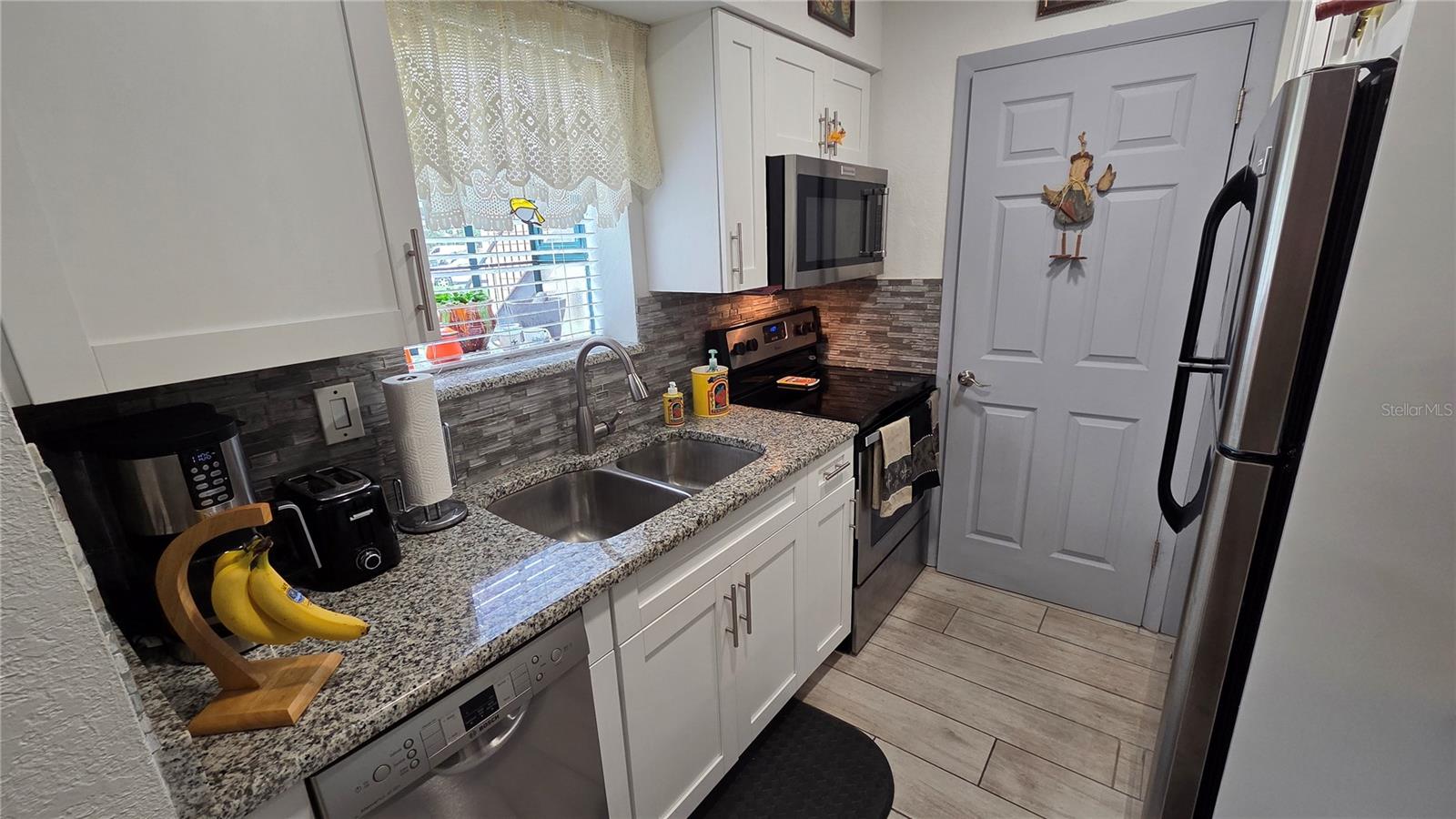 THE GRAND RESERVE CONDO - Residential