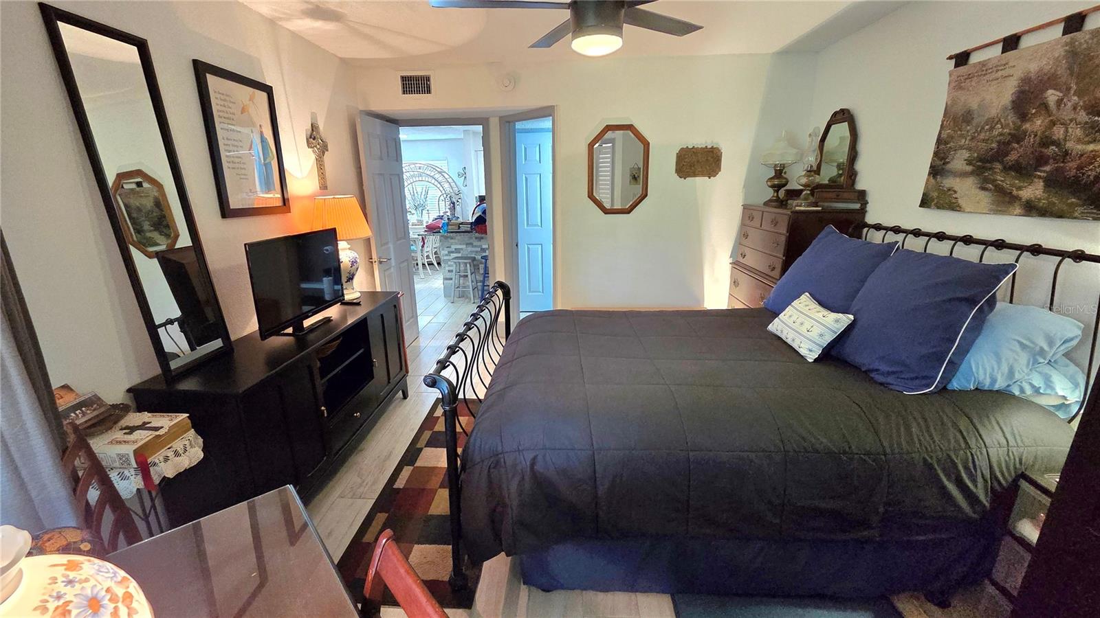 THE GRAND RESERVE CONDO - Residential