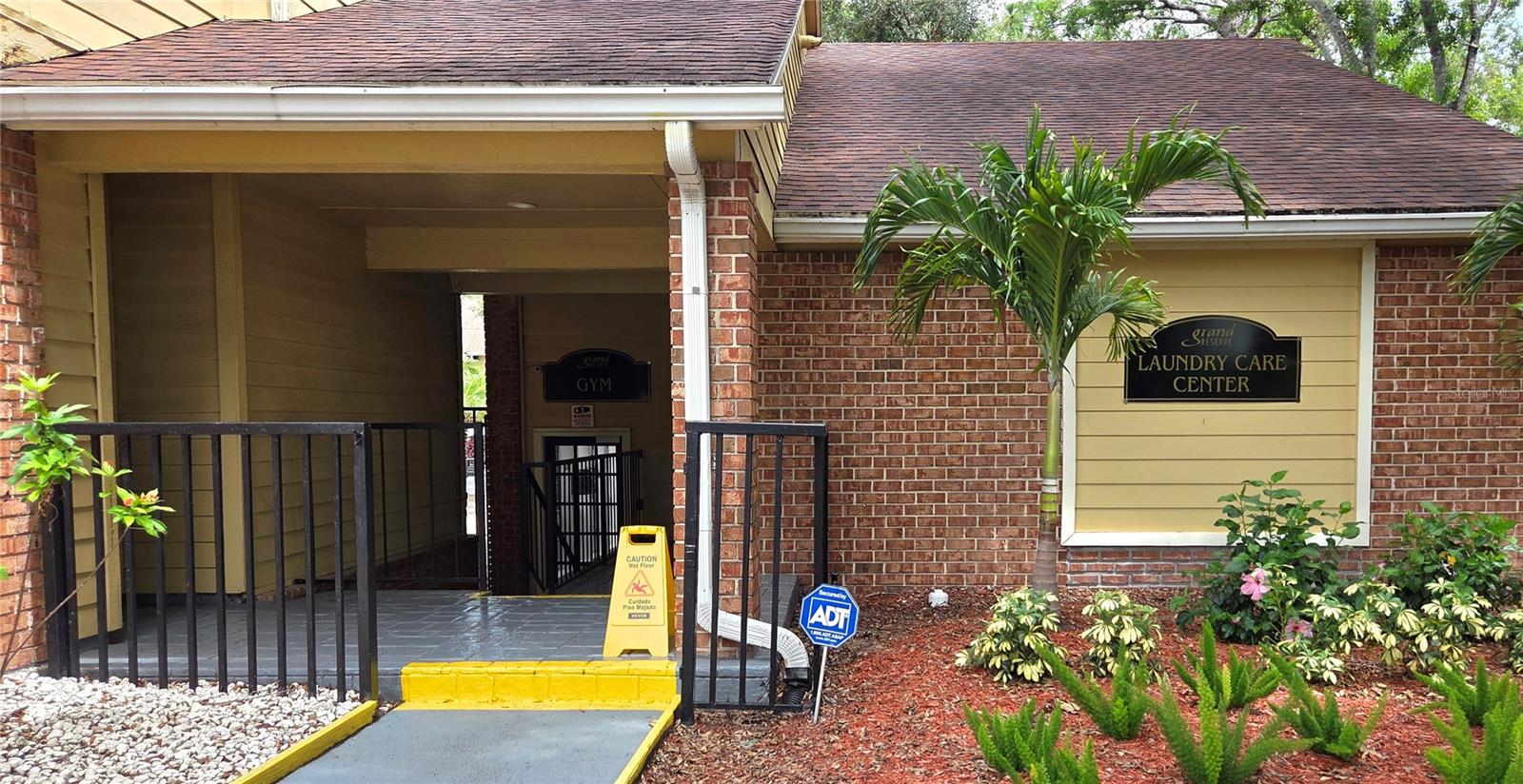 THE GRAND RESERVE CONDO - Residential