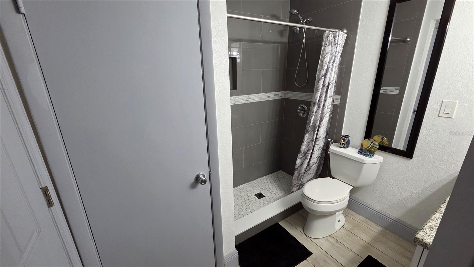 THE GRAND RESERVE CONDO - Residential