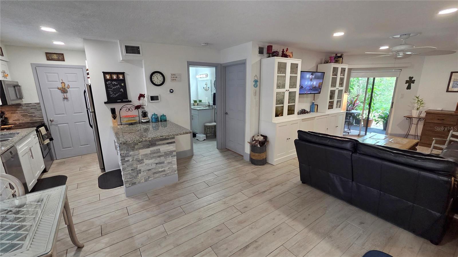 THE GRAND RESERVE CONDO - Residential