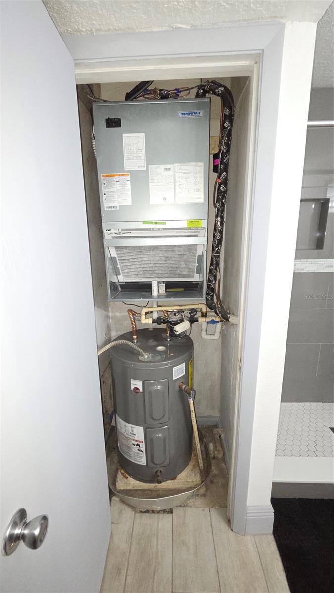 THE GRAND RESERVE CONDO - Residential