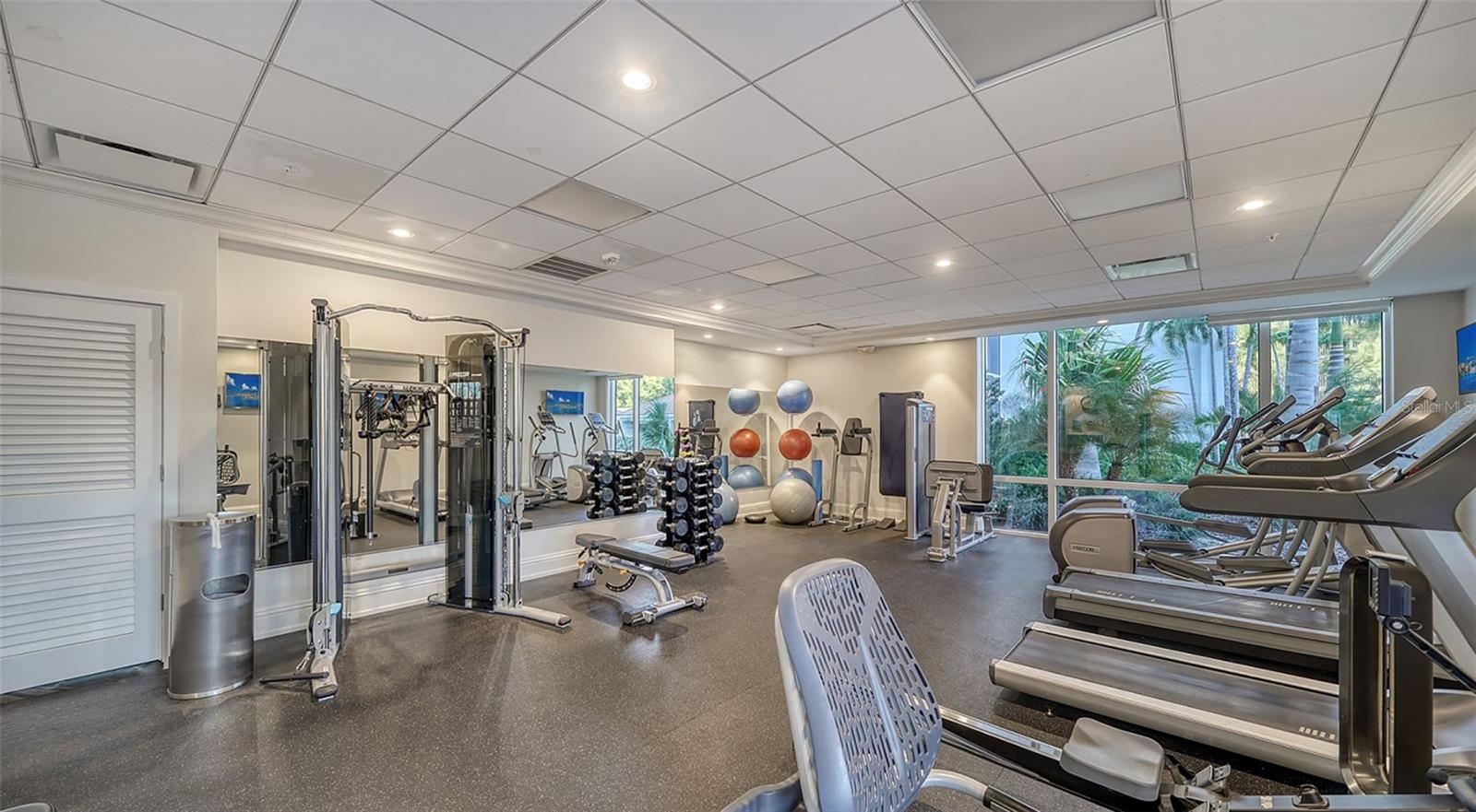 SEA GATE CLUB - Residential