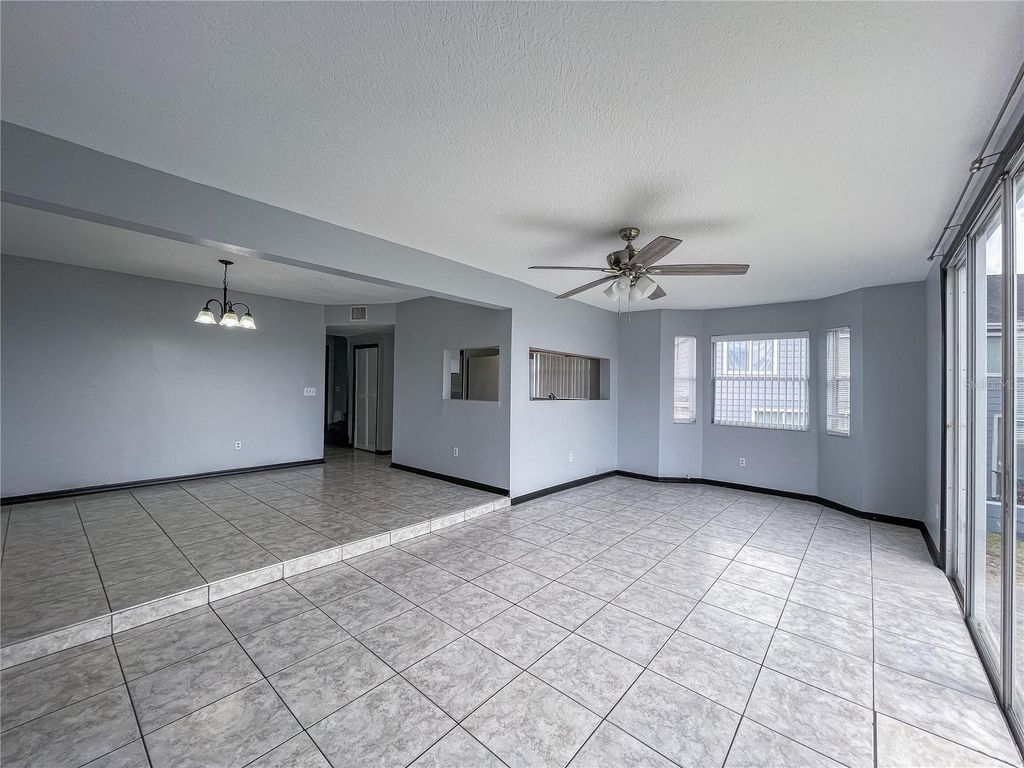 Photo of 402 Orchid Drive #Main Unit, Davenport, FL 33897 (MLS # O6381369)