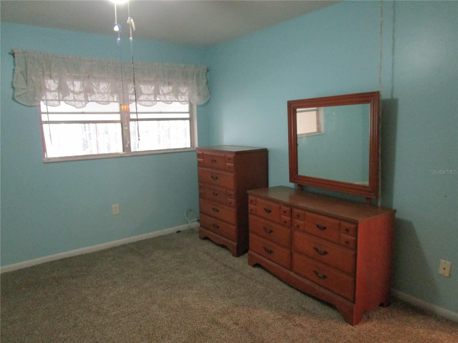 TOWN APTS CONDO - Residential