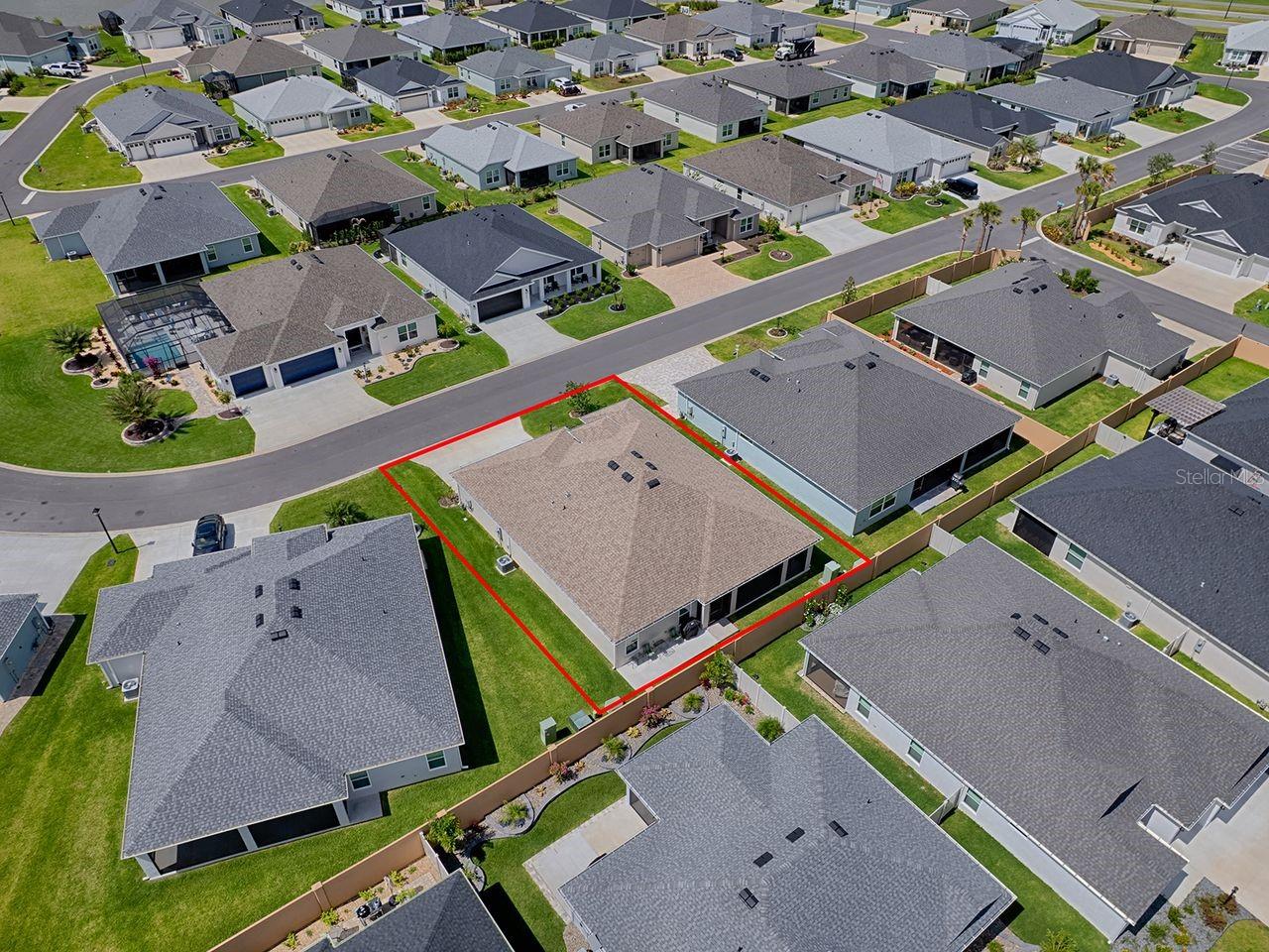 VILLAGES/SOUTHERN OAKS UN 115 - Residential