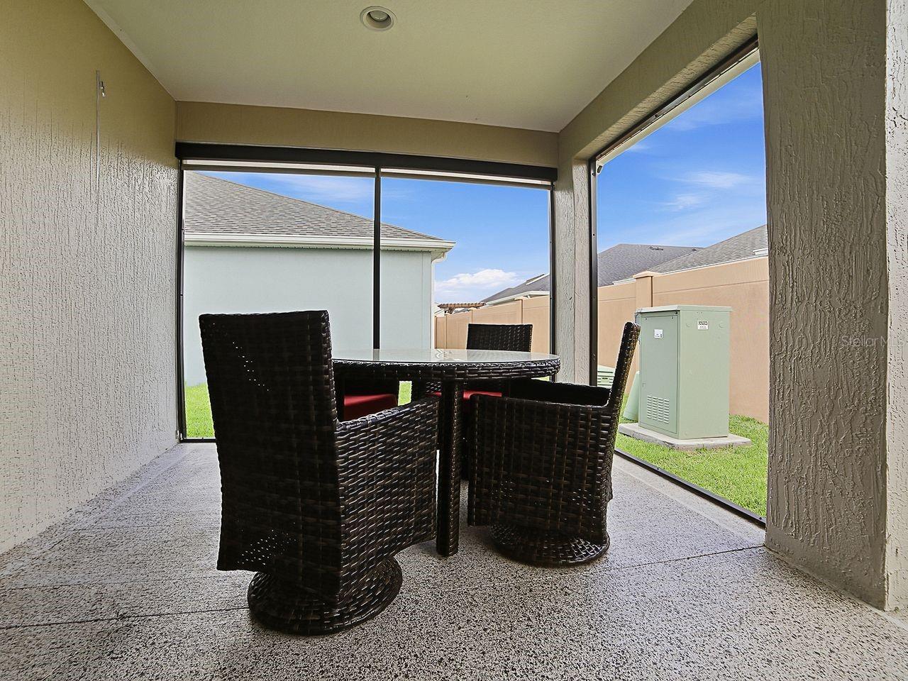 VILLAGES/SOUTHERN OAKS UN 115 - Residential